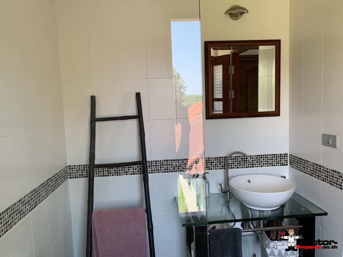 2 Bedroom House with A Pool - Bang Rak, Koh Samui - For Sale
